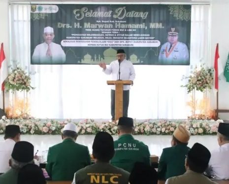 Bupati Sukabumi hadiri acara Tafaqquh Fiddin/Bahtsul Masail dan Pengukuhan Pengurus Gedung Islamic Centre Cicurug