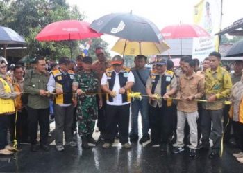 Peresmian Dua Ruas Jalan di Jampang tengah oleh Bupati Sukabumi
