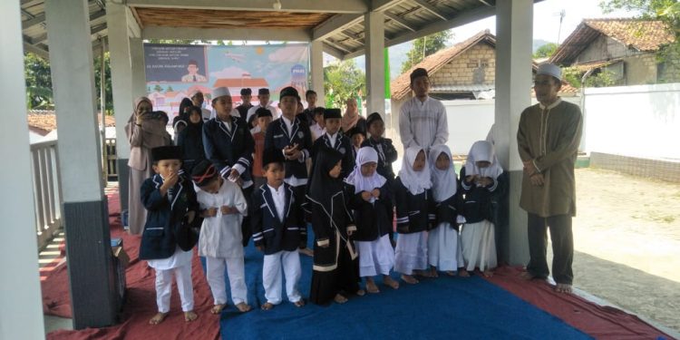 PNM Mekar bekerja sama dengan Pondok Pesantren Muhibbatul Qur’an mengadakan Maulid Nabi Muhammad SAW