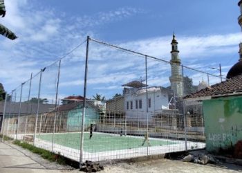 Perbaikan lapang voli Berekah, bentuk dukungan Pemda Sukabumi dalam pengembangan potensi dibidang olahraga