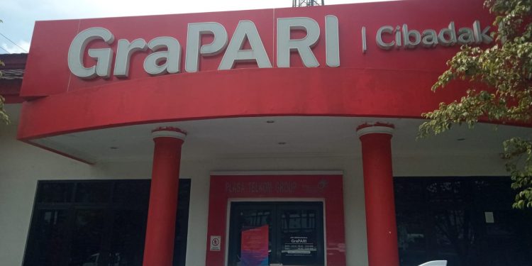 RTRW.Net menggunakan indibiz, Kepala Telkom Cibadak: ‘itu ilegal’.