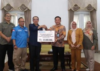 BANTU PENYINTAS BENCANA, SEKDA APRESIASI PERBAMINDA BPR JABAR BANTEN