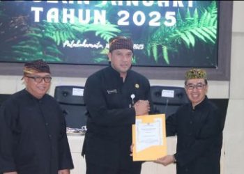 Bapenda Kab. Sukabumi mendapatkan penghargaan SAKIP