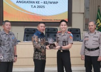 WABUP TERIMA MAHASISWA STIK ANGKATAN KE 82/WIDYA WIRA PRATAMA DI AULA SETDA
