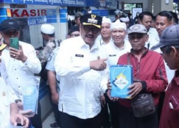 Bupati dan Wakil Bupati Sukabumi ajak masyarakat manfaatkan program pemutihan pajak kendaraan bermotor