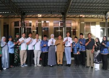 IKUTI SELEKSI CALON PASKIBRAKA JABAR, WABUP LEPAS DUA PELAJAR ASAL SUKABUMI