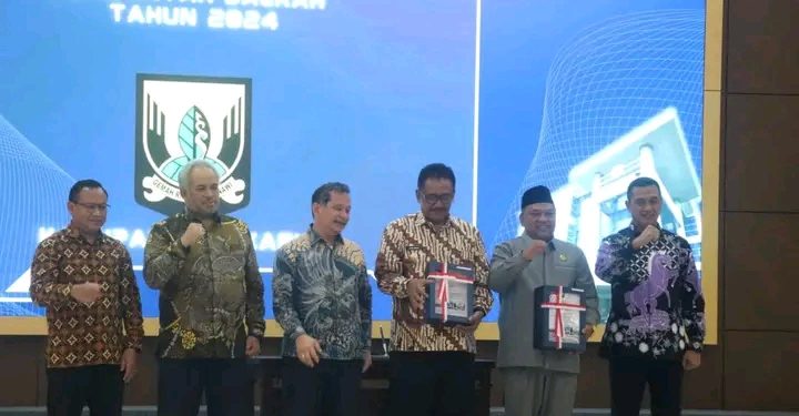 Raih Opini WTP Ke 11 Dari BPK RI, Bupati ” Hasik Kerja Keras Dan Sinergitas Jaharan Pemkab Sukabumi”