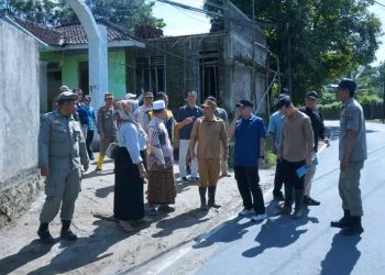 Wabup Sukabumi Tinjau Langsung Lokasi Banjir di Jalan Nasional Desa Citarik