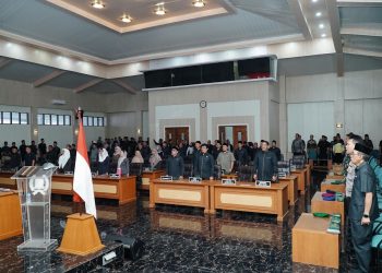 Rapat Paripurna Dewan Perwakilan Rakyat Daerah Kabupaten Sukabumi Ke-15 Tahun Sidang 2025