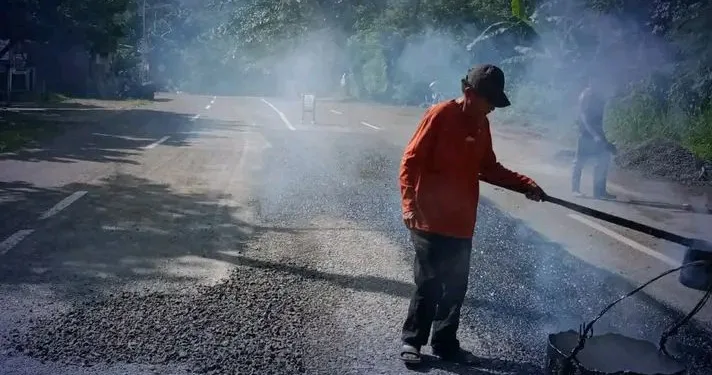Dukung Wisata, Jalan Sudirman Palabuhanratu Diperbaiki Dinas PU Sukabumi