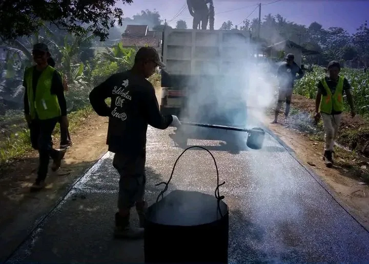 Pemkab Sukabumi Rehabilitasi Jalan Sinagar–Pawenang untuk Percepat Akses Warga