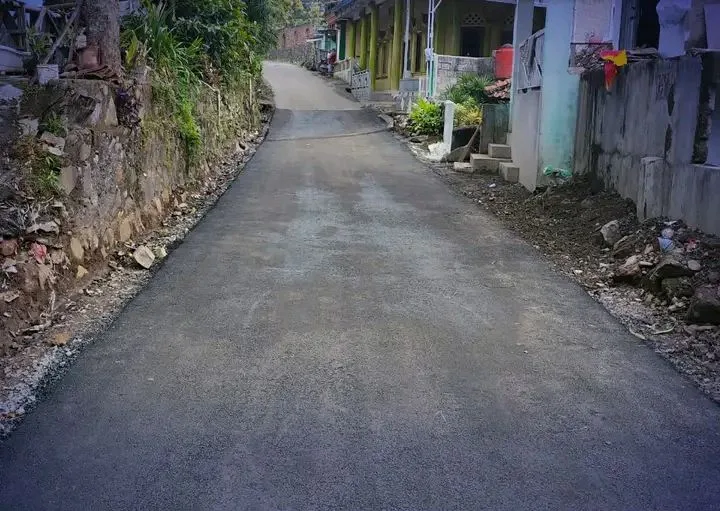 Pemkab Sukabumi Perbaiki Ruas Jalan di Cidahu, Dorong Kelancaran Mobilitas Warga