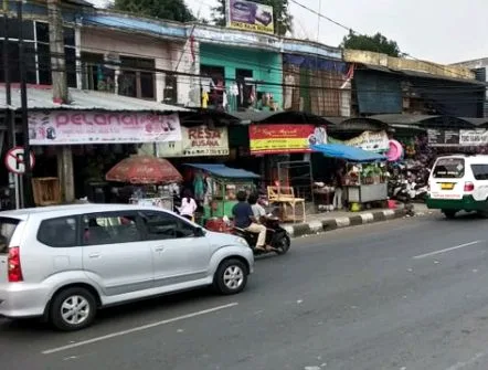 Ramainya Jajanan Sore di Cibadak Sukabumi, Surga Kuliner Pinggir Jalan yang Bikin Ngiler