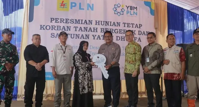 16 KK Korban Longsor di Jampangtengah Terima Huntap dan Sertifikat Tanah dari Pemkab Sukabumi