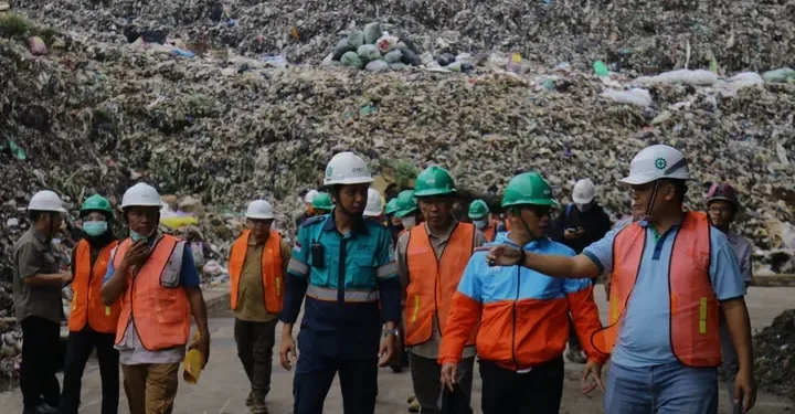 Kunjungan Staf Ahli Menteri LH ke RDF Cimenteng, Sekda Sukabumi Optimistis Peresmian Segera Terealisasi