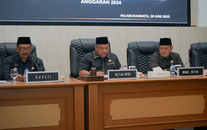 Bupati Sukabumi Tanggapi Pandangan Fraksi DPRD atas Raperda Pertanggungjawaban APBD 2024