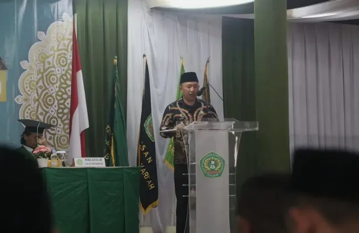 Generasi Unggul dan Berakhlak: STAI Al-Masturiyah Wisuda 105 Mahasiswa di Usia Ke-43