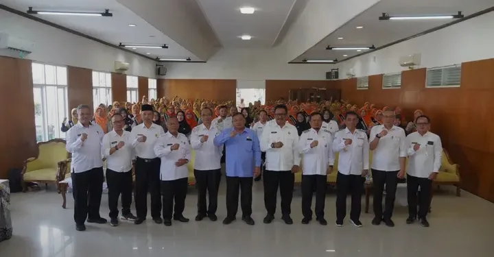 BUPATI KUKUHKAN BUNDA PAUD: TEKANKAN PAUD HOLISTIK, INTEGRATIF, INKLUSIF, DAN BERMUTU