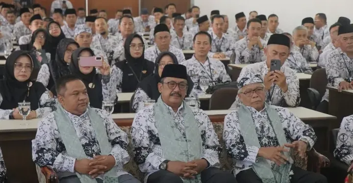 Bupati Sukabumi Buka Konferensi PGRI: Guru Hebat Pilar Kemajuan Bangsa