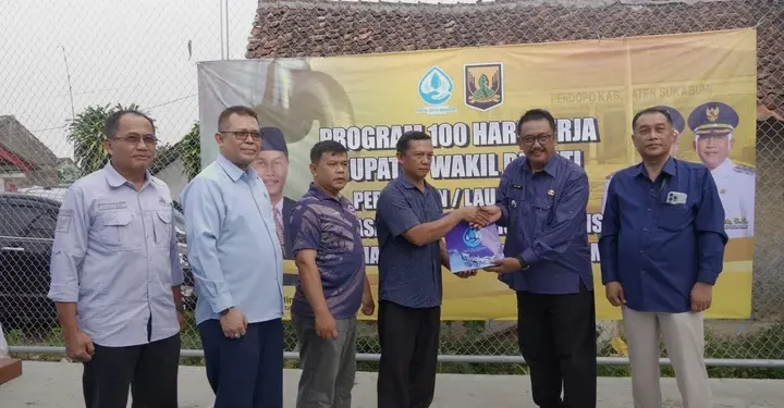 Tinjau Program Pemasangan Air Bersih, Bupati Sukabumi: “Air Bersih Adalah Hak Seluruh Rakyat”