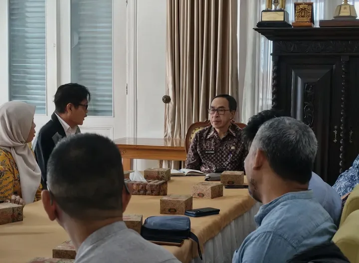 Sekda Sukabumi Dukung Program Kuliah Gratis untuk Mahasiswa Berprestasi dan Kurang Mampu