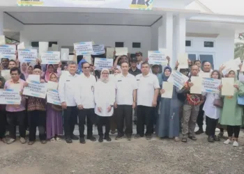 Pemkab Sukabumi Dukung Penyerahan Sertifikat Hak Milik bagi Warga Transmigrasi Lokal