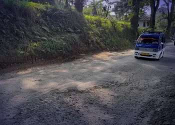 555 KM Jalan di Sukabumi Rusak, Butuh Rp 2,2 Triliun untuk Benahi Infrastruktur