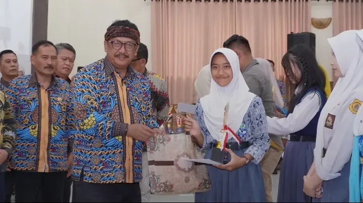 Bupati Sukabumi Tekankan Nilai Kepedulian dan Tanggung Jawab dalam Jumbara Sekolah Siaga Kependudukan