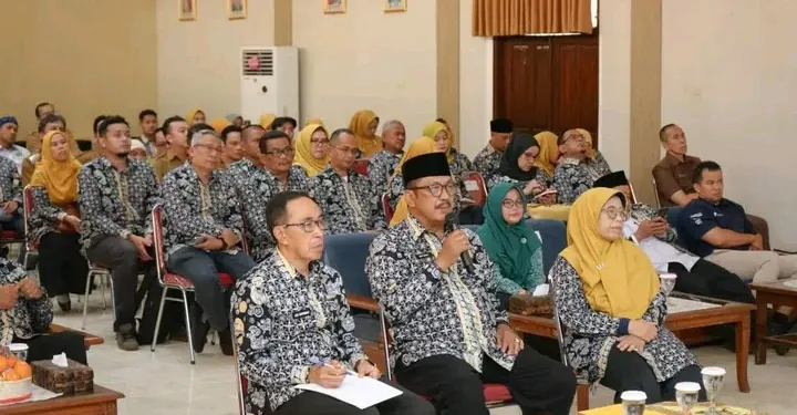 Bupati Tekankan KKS Adalah Gerakan Kolektif Membangun Pola Hidup Sehat di Masyarakat