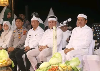 Milangkala ke-102 Desa Sukakersa, Gubernur Jabar Ajak Warga Mandiri dan Kreatif