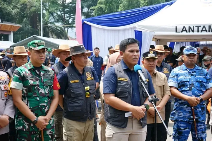 Wabup Sukabumi Dampingi Kasal dalam Bhakti Sosial Alumni AAL Moro 3993 di Palabuhanratu