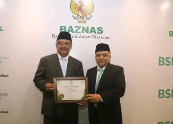 Bupati Sukabumi H. Asep Japar Dianugerahi Baznas Award 2025
