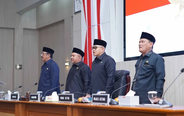 Rapat Paripurna DPRD Sukabumi Ke-31 Setujui Perubahan APBD 2025