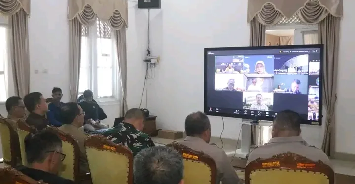 Sekda Ade Suryaman Ikuti Rakor Virtual Bersama Mendagri Tito Karnavian