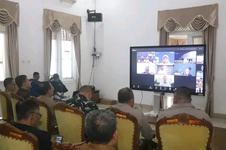 Sekda Ade Suryaman Ikuti Rakor Virtual Bersama Mendagri Tito Karnavian