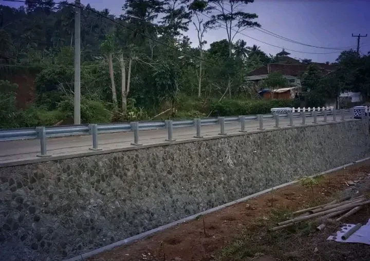 Jembatan Ciseureuh di Cimanggu Rampung Diperbaiki PU Sukabumi