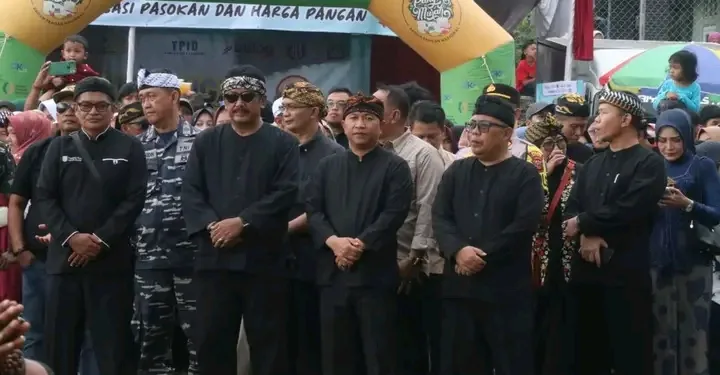 Bupati & Wabup Sukabumi Rayakan Hari Jadi Desa Nagrak Selatan ke-45 Bersama Warga
