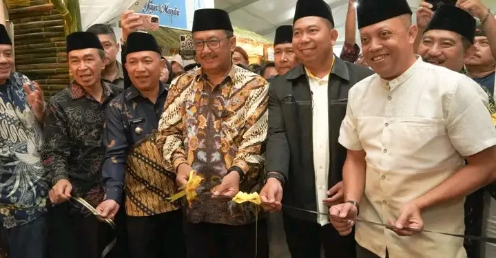 Expo Sukabumi 2025 Meriah, Bupati Asep Japar: “Momentum Tingkatkan Semangat Membangun Daerah”