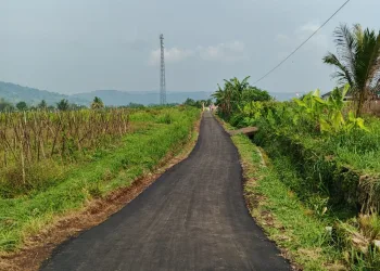 Pemkab Sukabumi Bangun Jalan Lingkungan di Desa Karangtengah, Anggaran Rp192 Juta