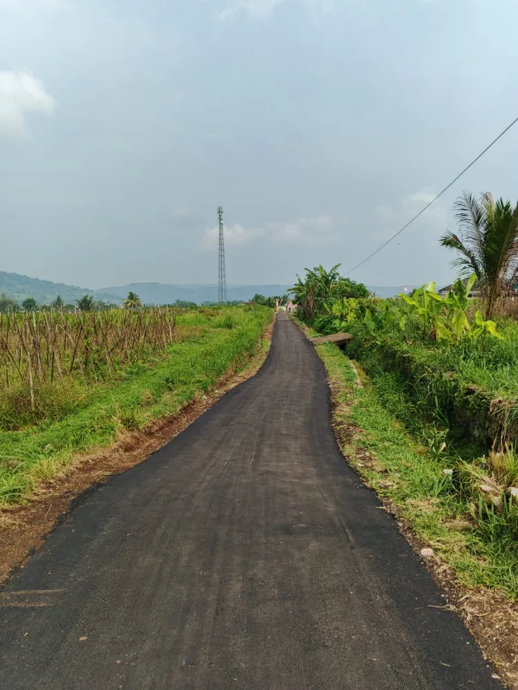 Pemkab Sukabumi Bangun Jalan Lingkungan di Desa Karangtengah, Anggaran Rp192 Juta