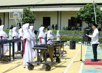 Wabup Sukabumi Lepas Corps Putri Assalam ke Ajang Marching Band Internasional