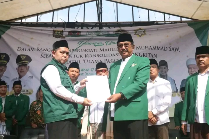 Bupati Asep Japar Kukuhkan Pengurus PRNU Pasar Cicurug Masa Khidmat 2025–2028
