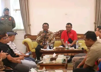Bupati Sukabumi Dorong Sinergi Pemerintah, Pengusaha, dan Buruh Melalui LKS Tripartit