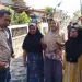 ‘Leucir ngageleser’ jalan di RW 08 diperbaiki Disperkim, Kades Ciheulangtonggoh dan Warga ucapkan terimakasih