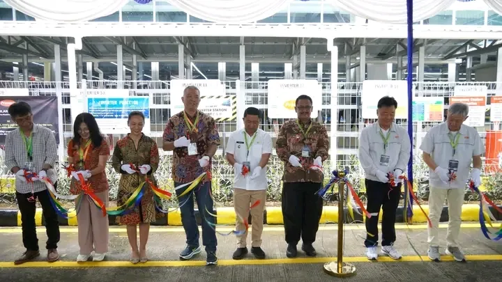 Pemkab Sukabumi Dorong Industri Hijau Lewat PLTS Atap