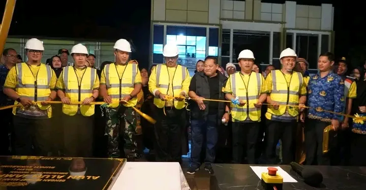 Bupati Asep Japar Resmikan Alun-Alun Jampangtengah dengan Antusiasme Warga