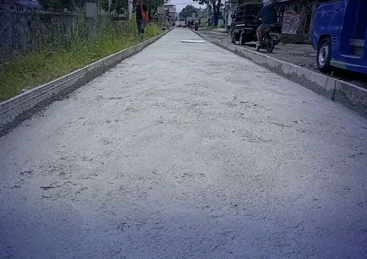Akhir Tahun Dinas PU Kerjakan Peningkatan Jalan di Kecamatan Cidahu