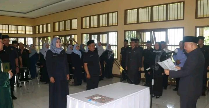 Wabup Sukabumi Lantik 27 Kepala Sekolah dan Tekankan Pendidikan Karakter