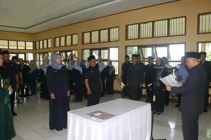 Wabup Sukabumi Lantik 27 Kepala Sekolah dan Tekankan Pendidikan Karakter