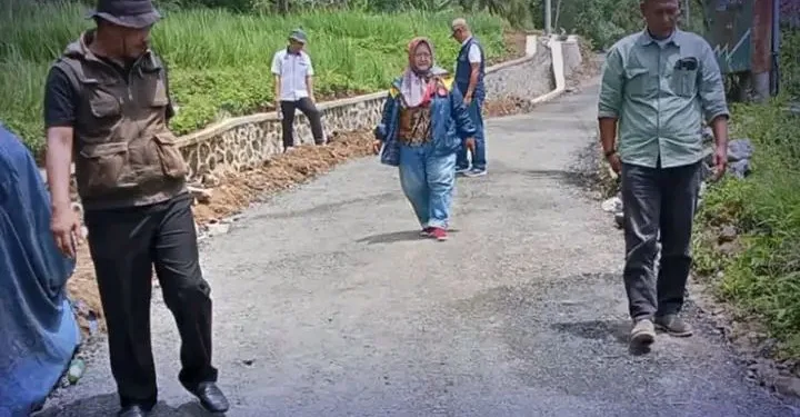 Jalan Mekarjaya Tagoglalay Diperbaiki Ulang, PU Tegaskan Pengawasan Ketat